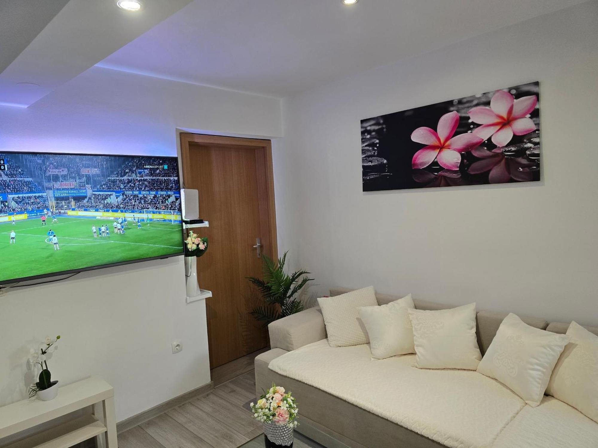 Apartment Blanca With Jacuzzi,Terase And Private Parking Kaštela Exterior foto
