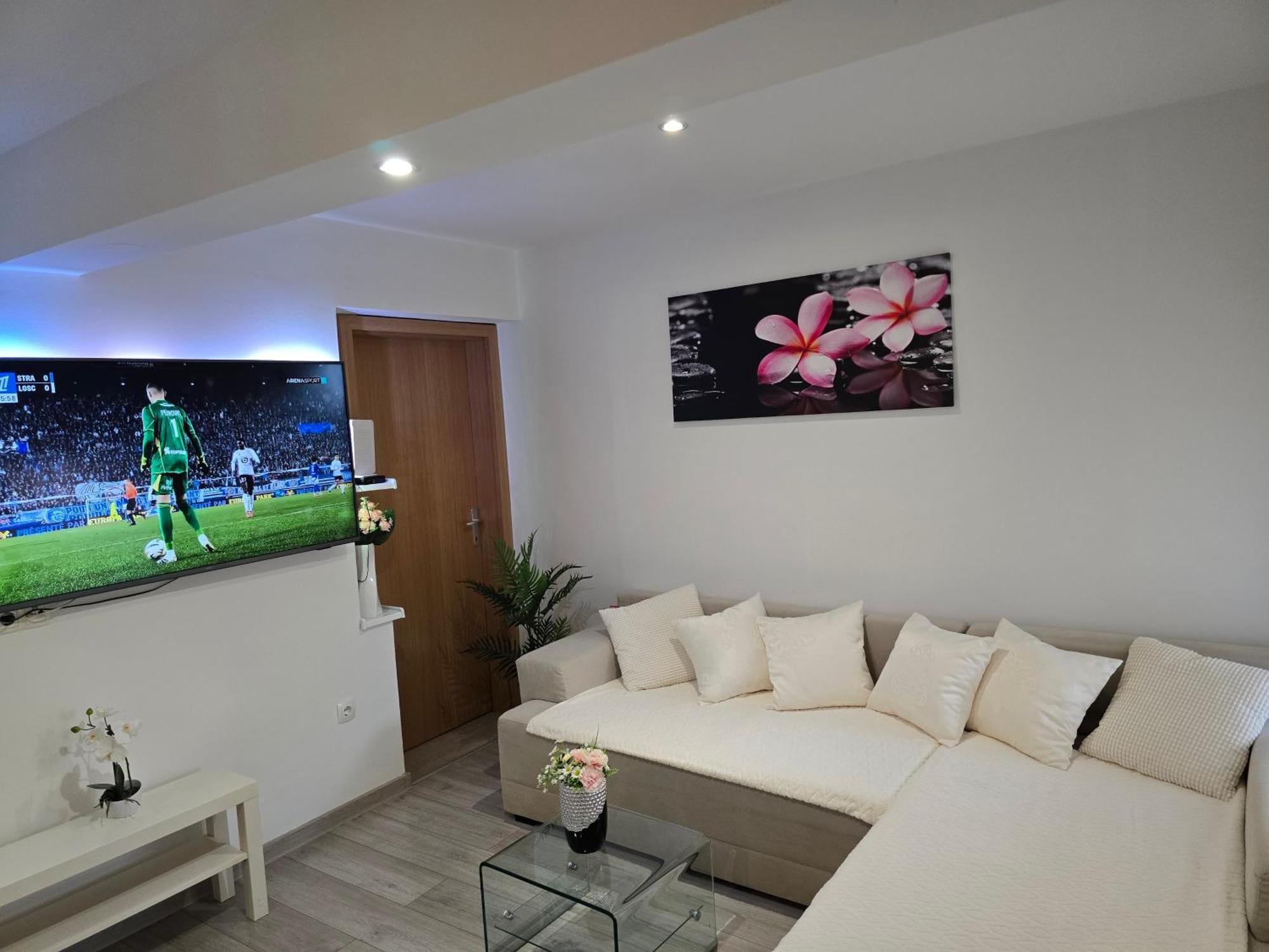 Apartment Blanca With Jacuzzi,Terase And Private Parking Kaštela Exterior foto